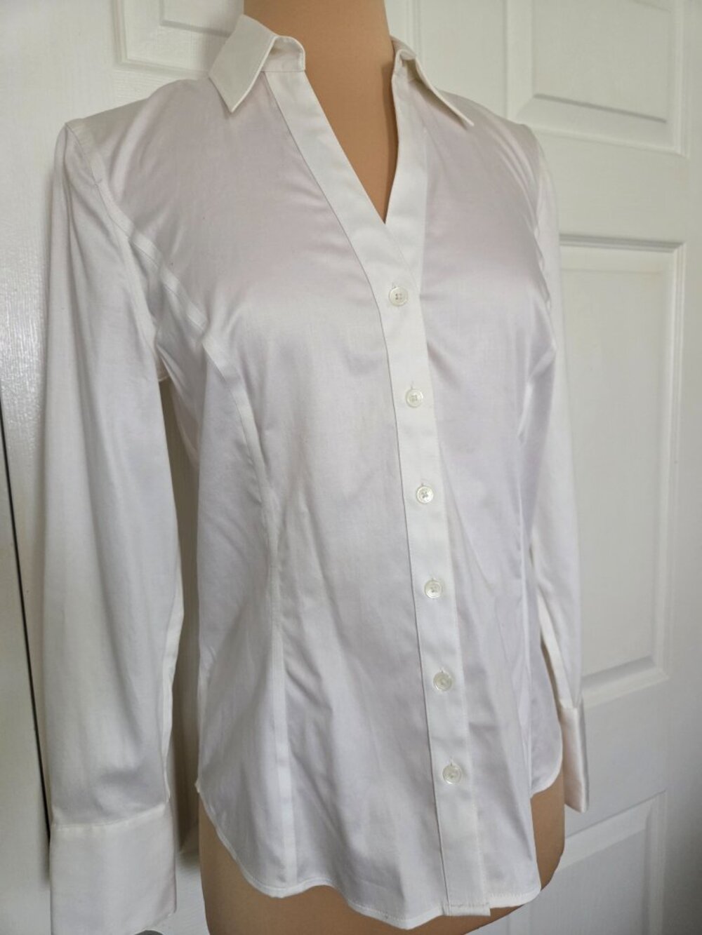Calvin Klein Fitted Sheen Off White Blouse with Tags - Picture 5 of 12